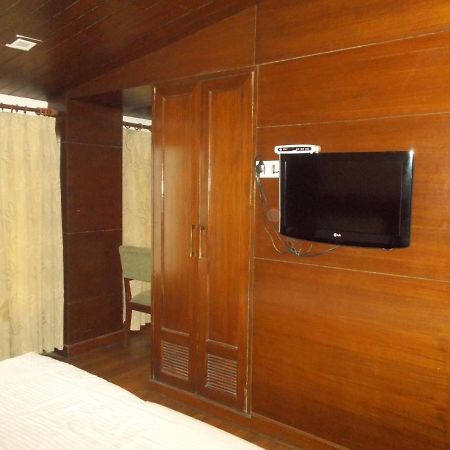 Hotel The Imperial Square Masuri Exterior foto